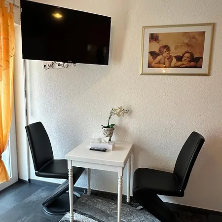 여관 Gaestehaus Jupp Und Kerstin Korz Gbr *